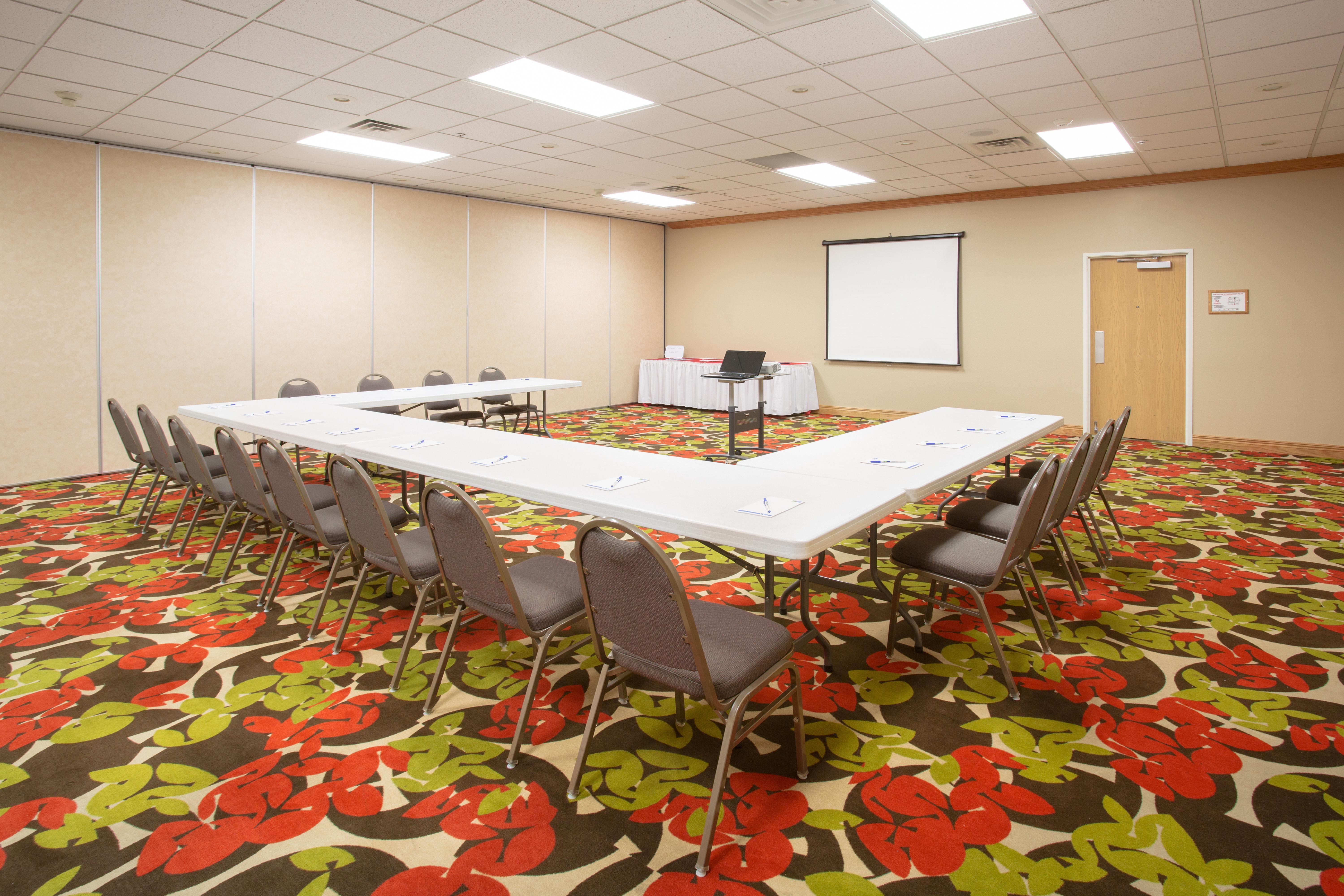 Holiday Inn Express Hotel & Suites Lexington By Ihg Extérieur photo